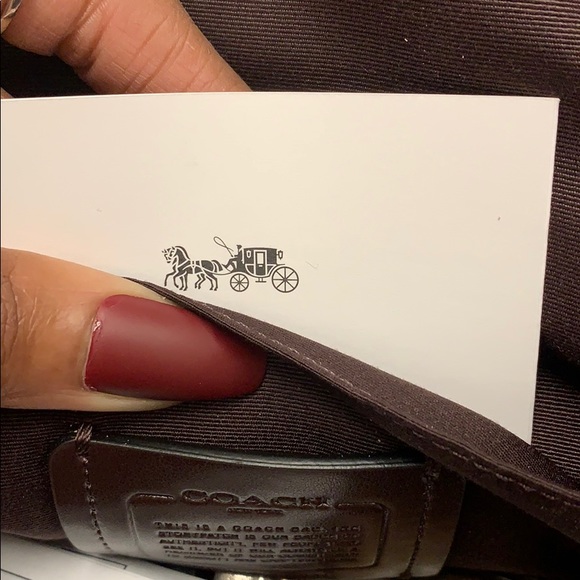 Authentic COACH messenger bag - Picture 4 of 5